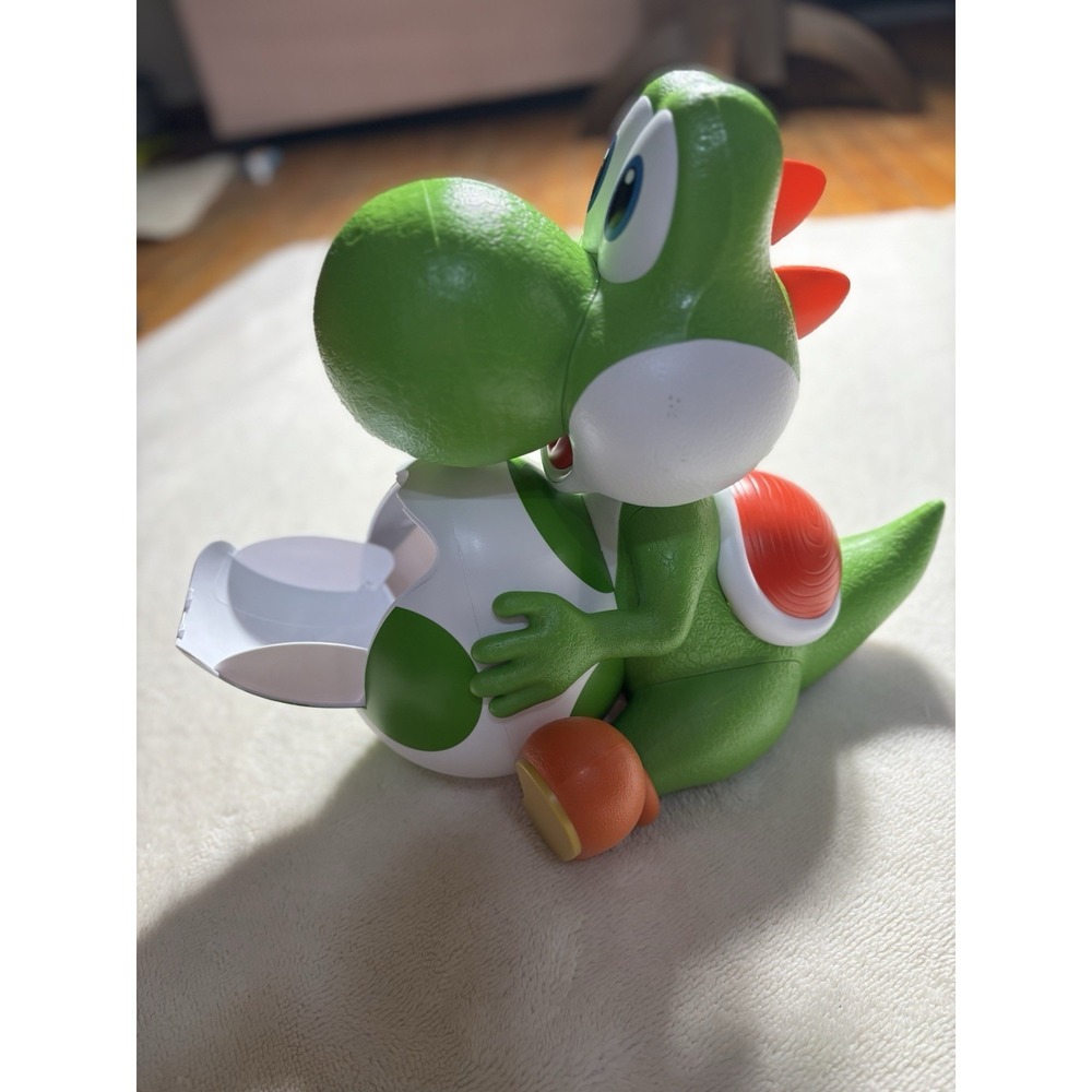 Super Mario Galaxy Yoshi Popcorn Bucket Authentic Theater Exclusive IN HAND - Picture 4 of 8